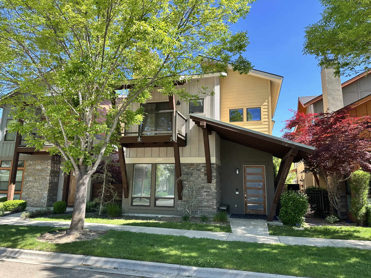 1232 East Lone Shore Drive