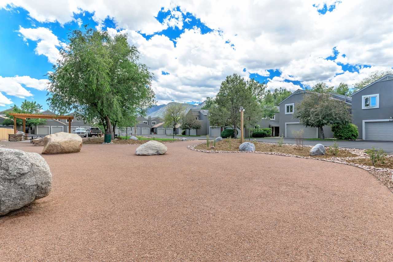 Broadview Ridge Townhomes