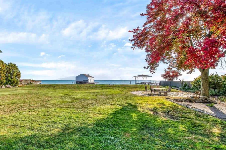 29128 Jefferson Avenue