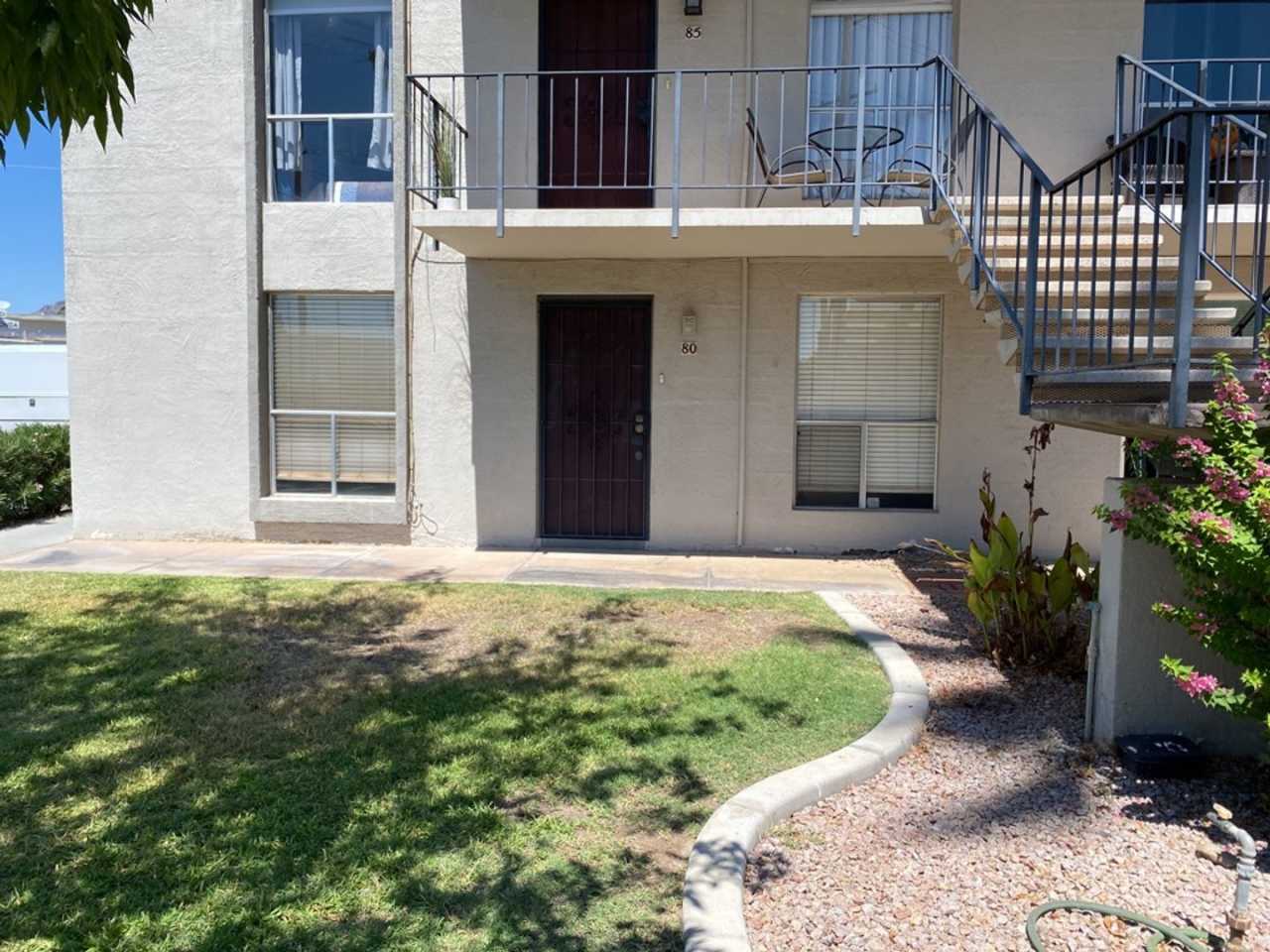 Cozy Unit in Phoenix!