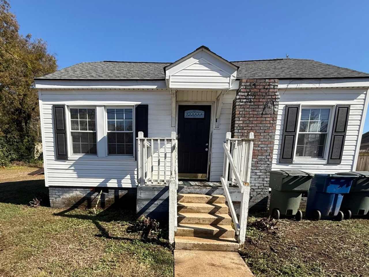 Three bedroom, 1 bath house in Graham