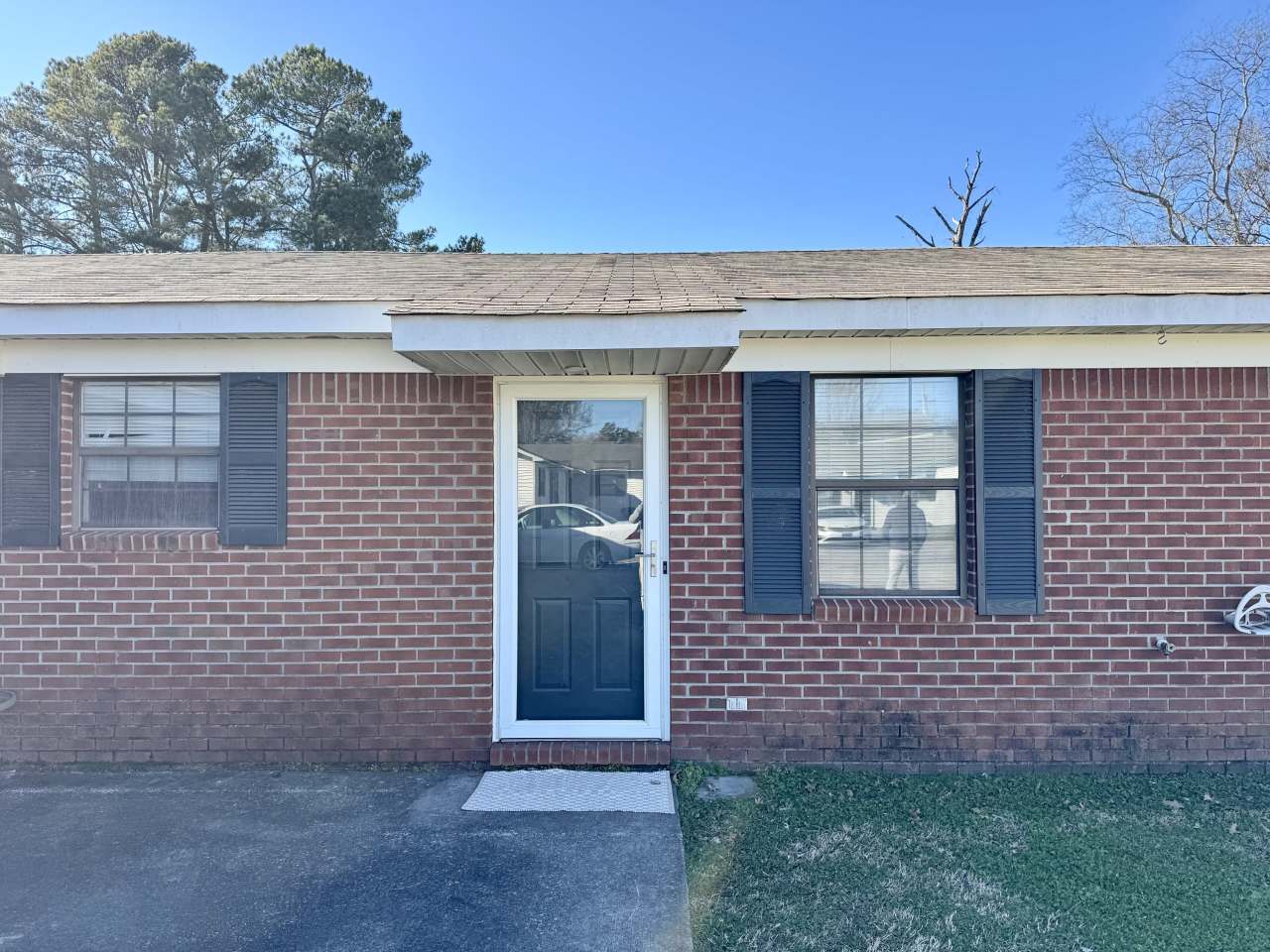 508 E Mcclellan St - B