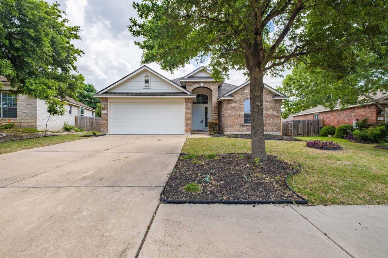 4 Bedroom, 2 Bath, 1-Story Home Near Old Settlers Park