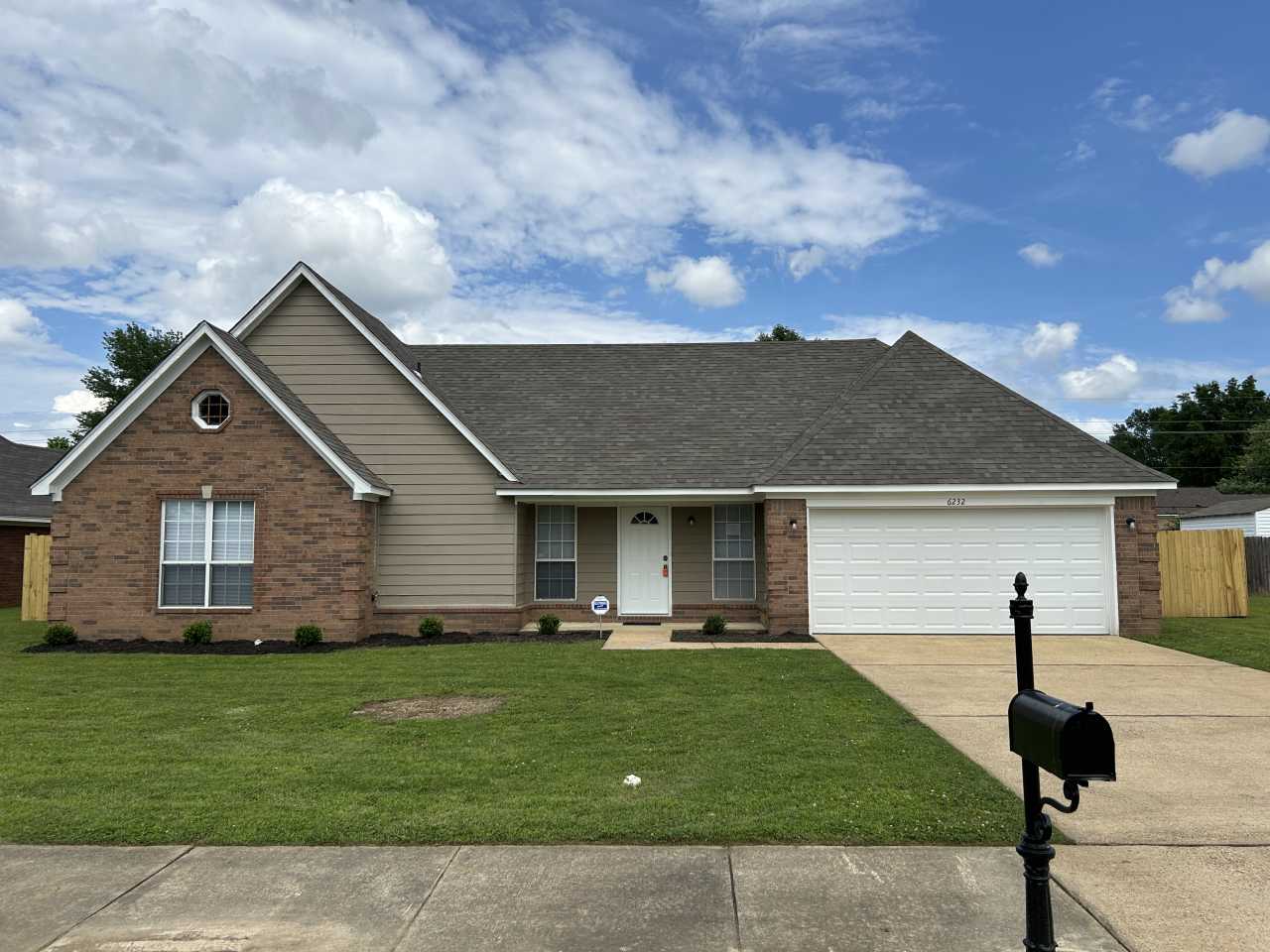 6232 Ravenwood Lake Dr E