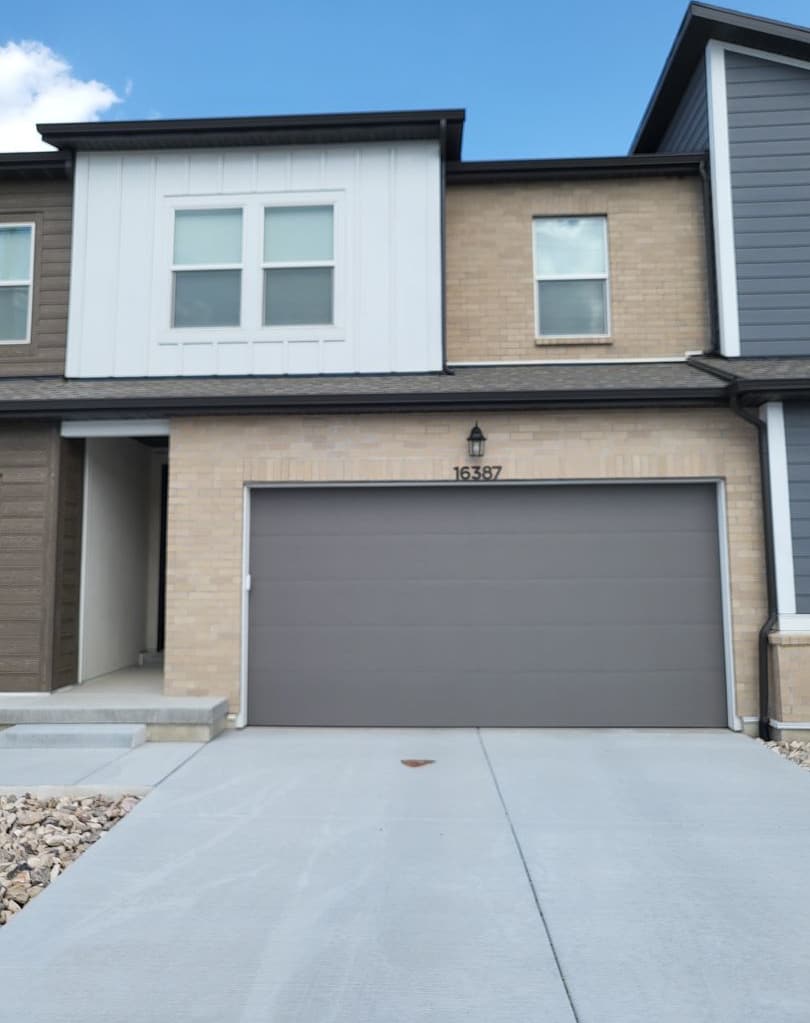 Studio Basement Apartment-Bluffdale