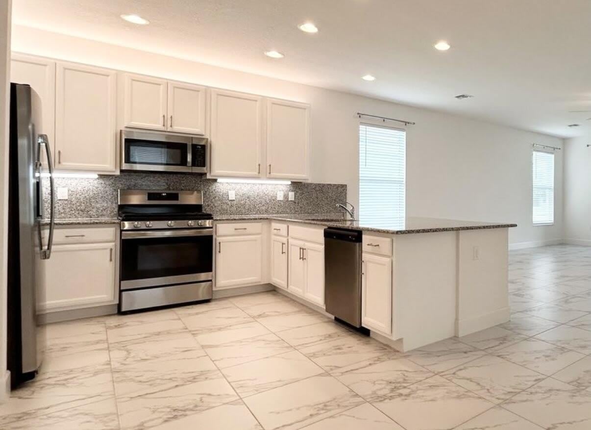 11650 SW Moon River Way