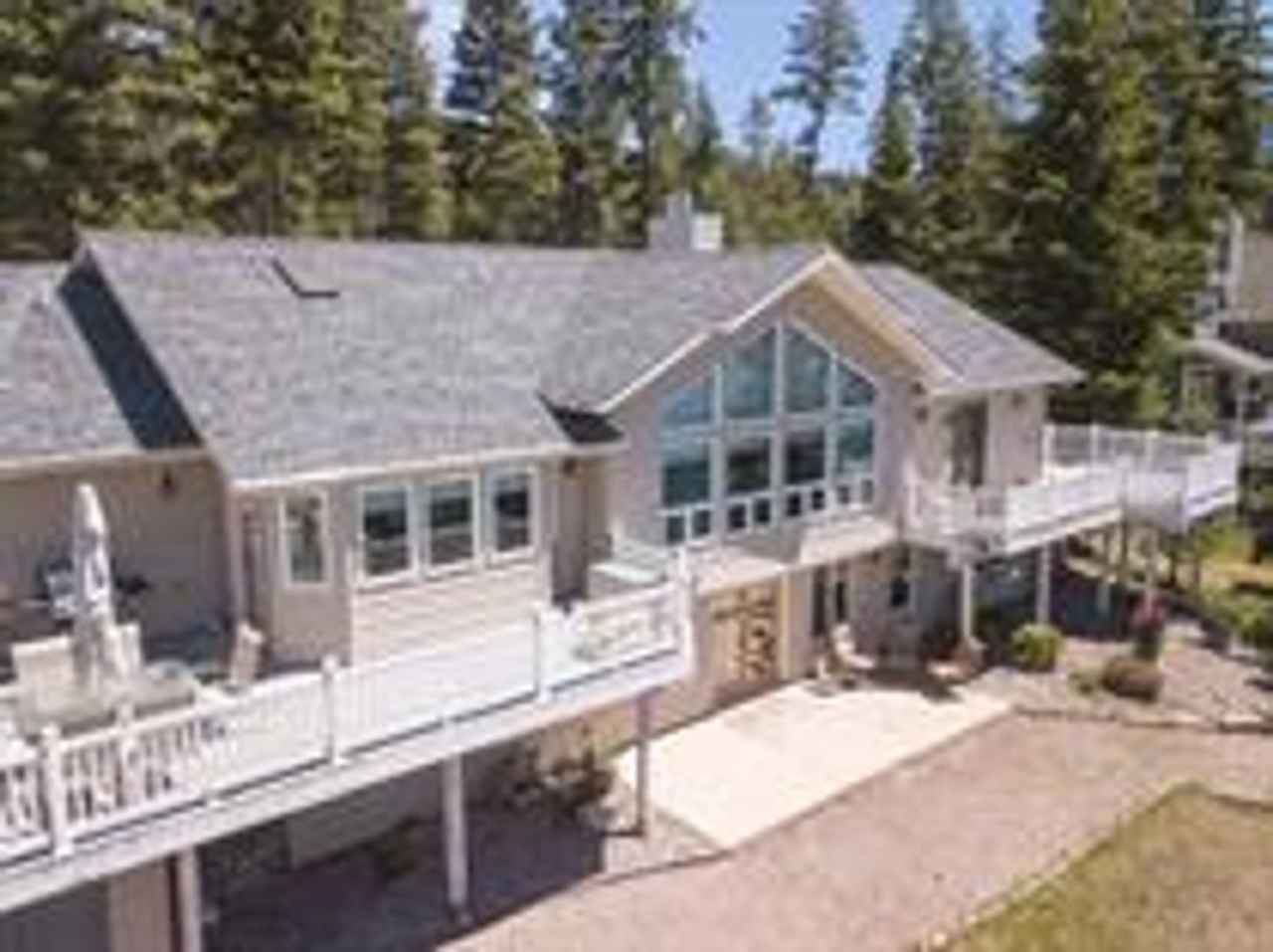 Fully Furnished Winter Rental: Stunning Lakefront Retreat on Little Bitterroot Lake – Marion, Montana