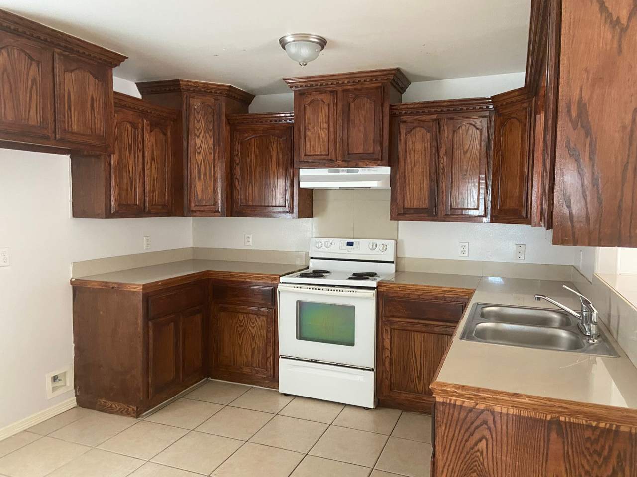 3102 Diamondhead Ave