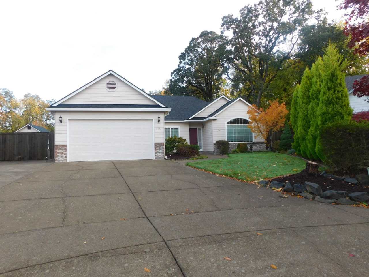 Fall Special-Gorgeous Three Bed Two Bath With RV Area and Storage