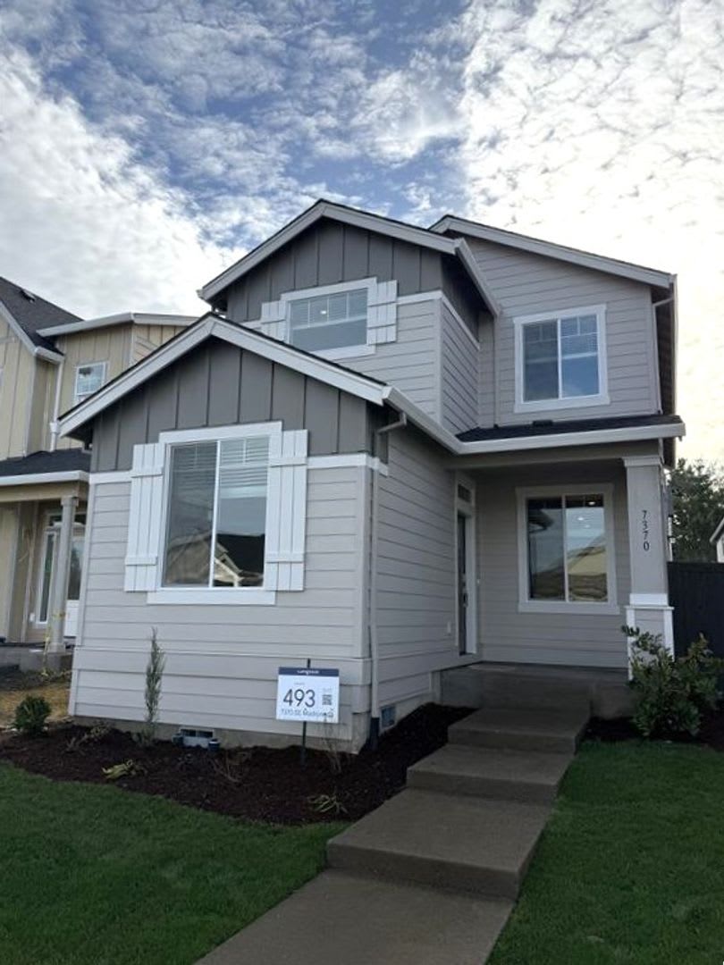 7370 SE Madrone Street ~ Brand New Build! Gorgeous Home!