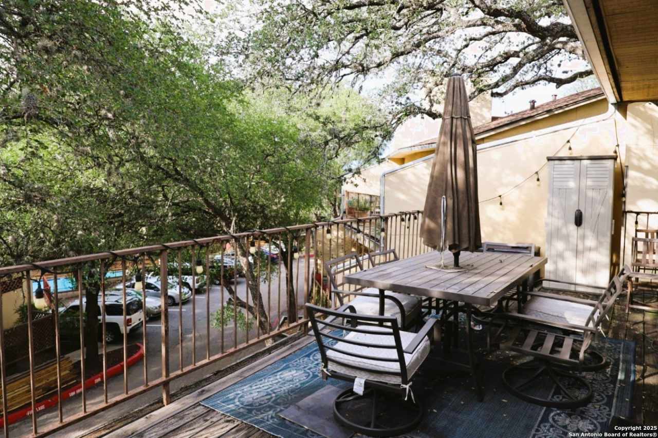 8642 Fredericksburg unit: 402