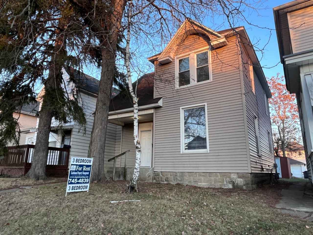 3117 S. Harrison St. - Spacious 3 Bedroom Two Story 1.5 Bath Home! *Upcoming* (Not Yet Showable)