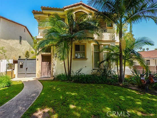 1243 FRANKLIN Street