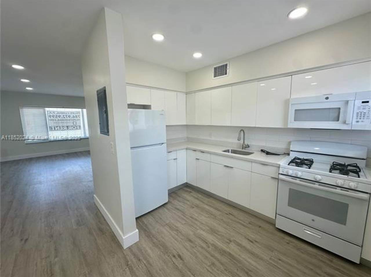 8125 Hawthorne Ave unit 3 (A11852024)