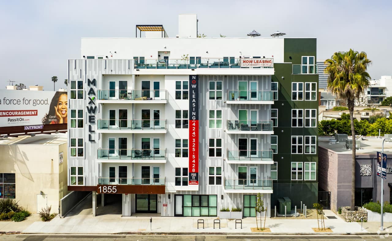 Maxwell Apartments