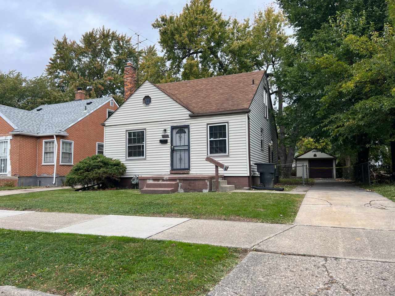 Stunning 3 bed 1 bath eastside Detroit property!