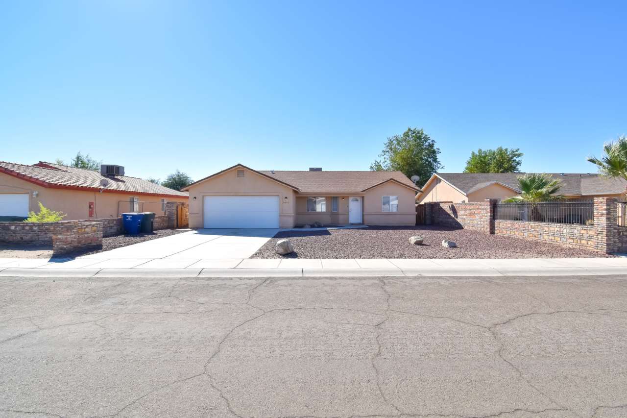 9673 East 38th Street