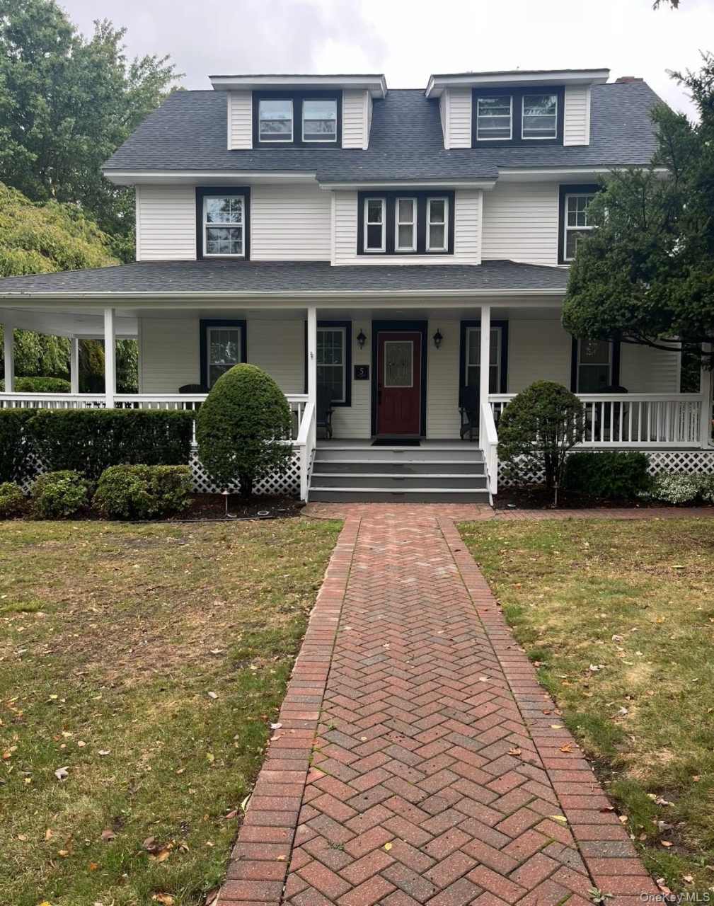 5 Maplewood Road unit: 2W