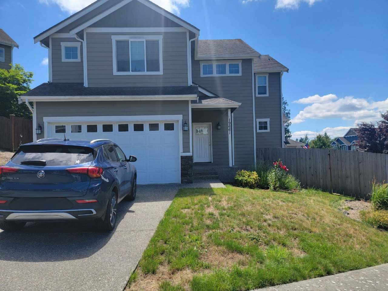 Bright, Spacious 4 bedroom in Poulsbo