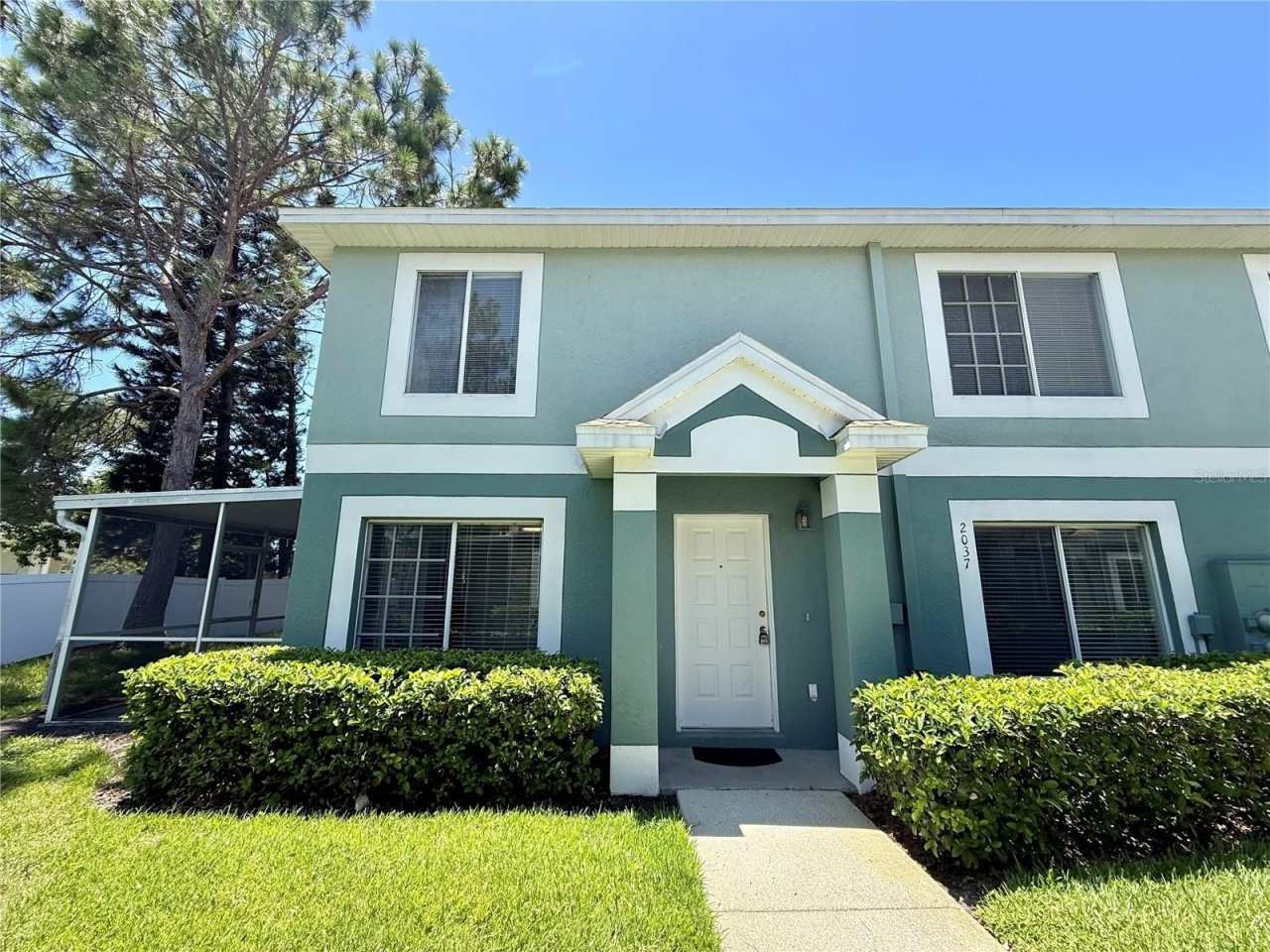 2037 FLUORSHIRE DRIVE