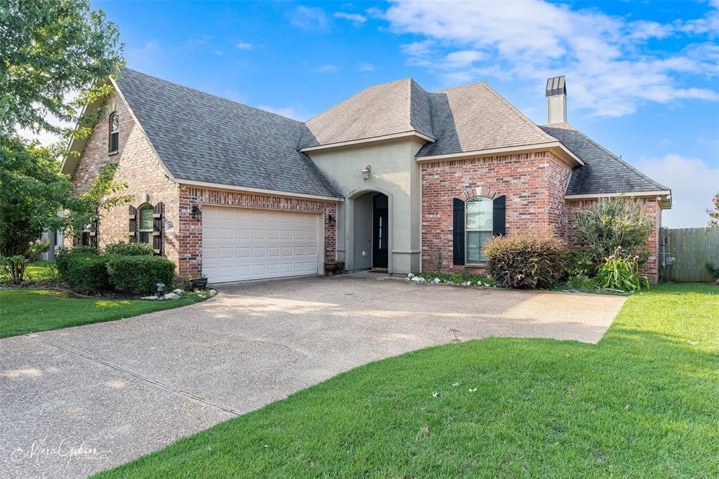 244 Gloucester Drive