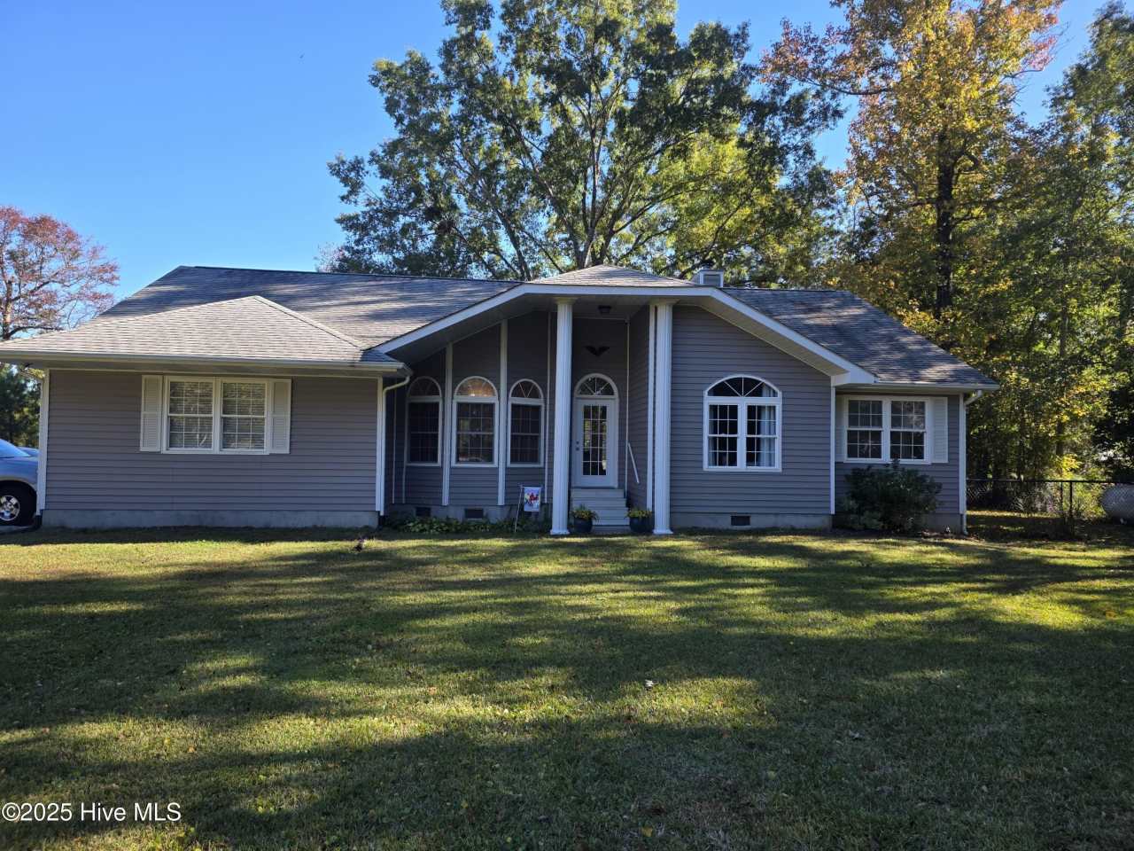 133 Cummins Creek Road