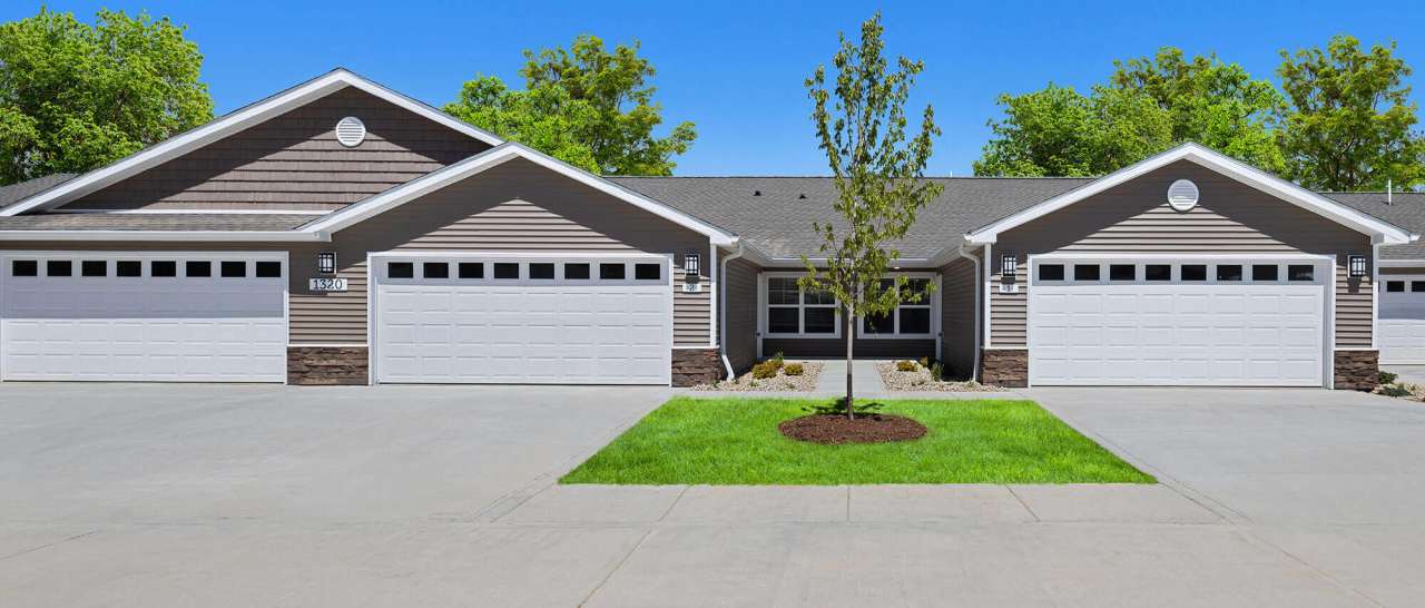 Redwood Copley Heritage Woods Drive