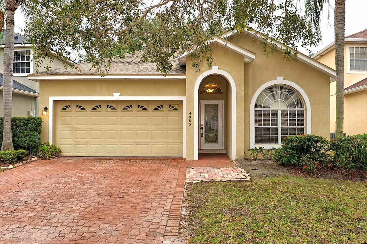 Beautiful 3 bed/2 bath home in Hunter's Creek Community in Orlando