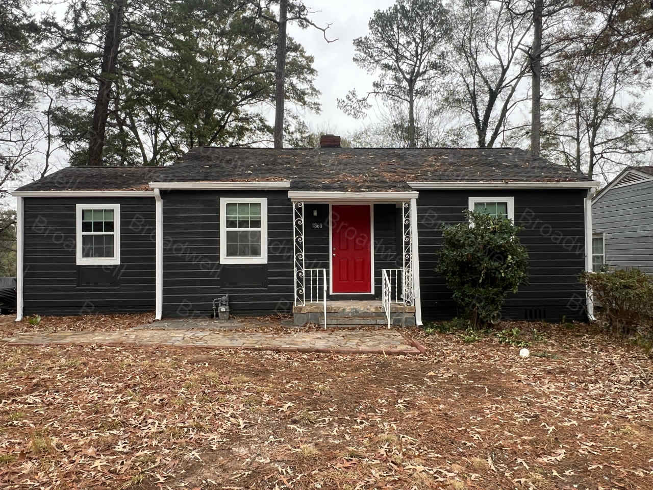 1860 Broadwell St Sw