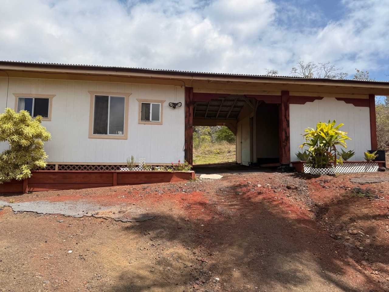 RPLU 92-1697 Keaka Parkway