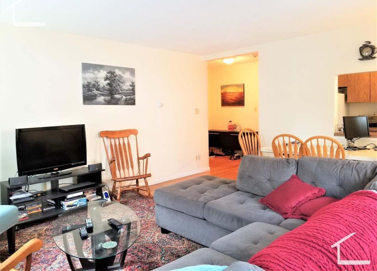 HOT BRIGHTON LISTING!!!!