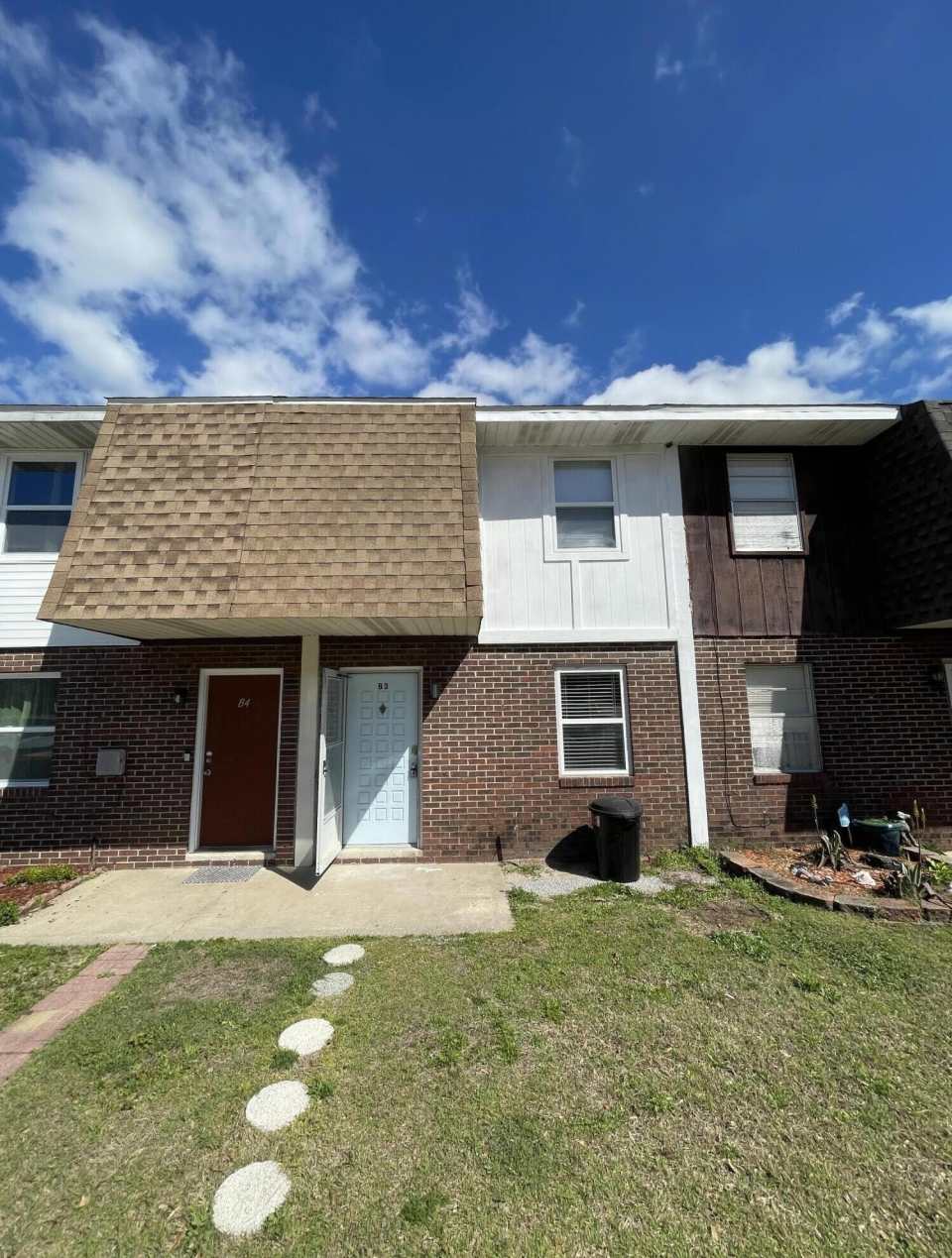 145 4th Avenue unit: B3