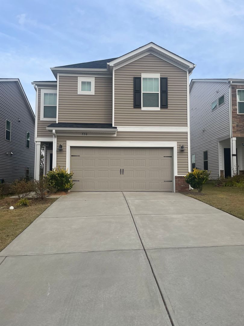 Beautiful 3 Bedroom, 2.5 Bath Home in Fort Mill!