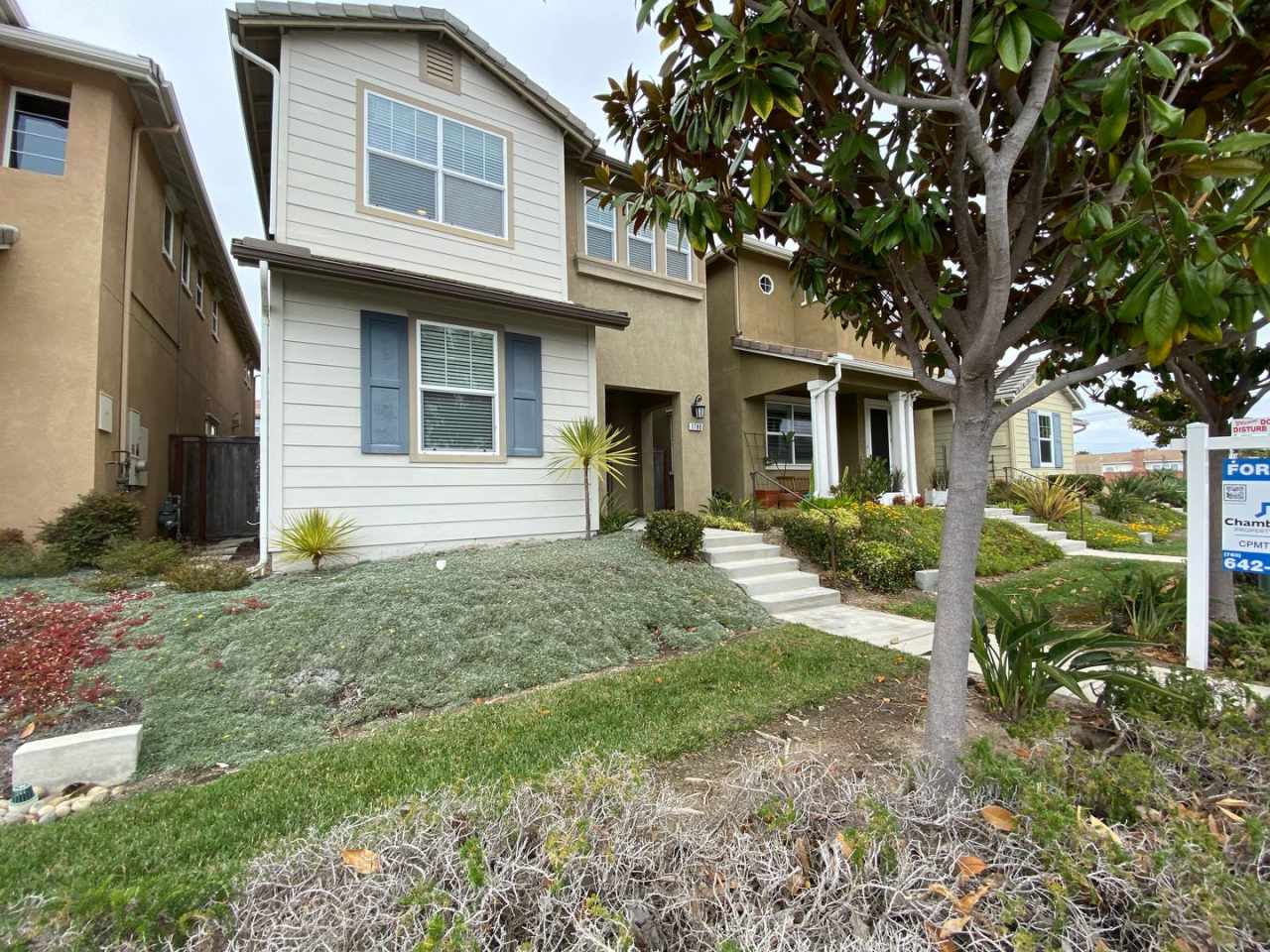 Beautiful 5 Bedroom/3 Bath Oceanside Home in Dixie Village