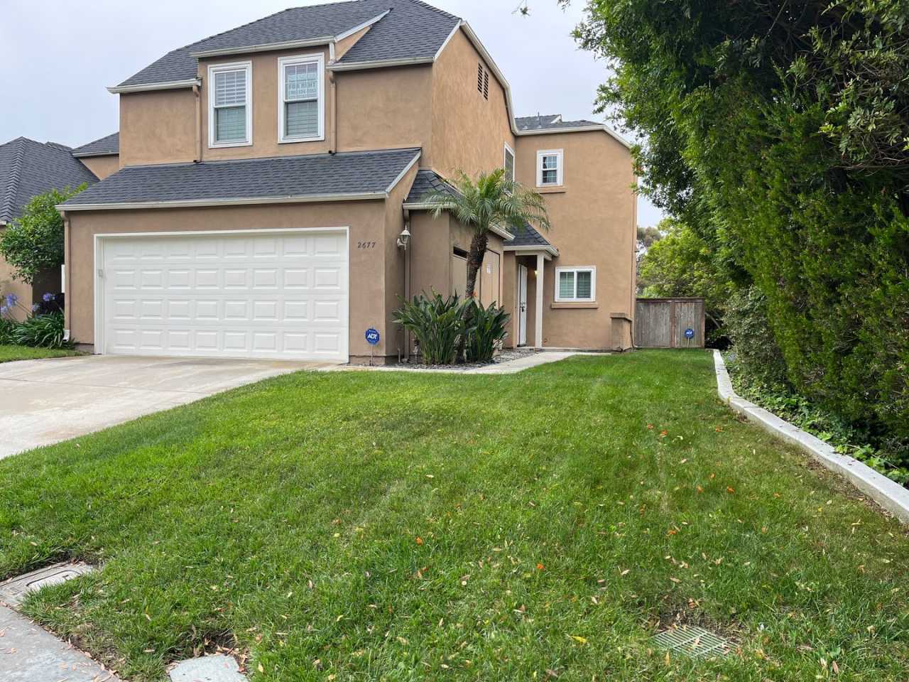 Charming end-unit home in Tamarack Point~ Coventry