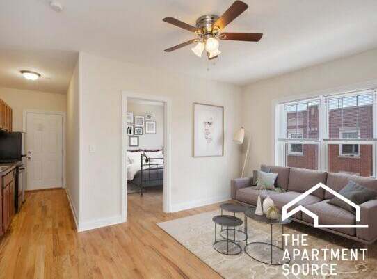 957 West Cornelia Ave.