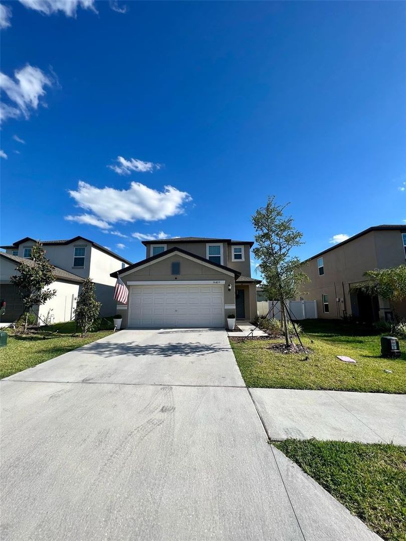 Available now - 4 Beds 2.5 Baths