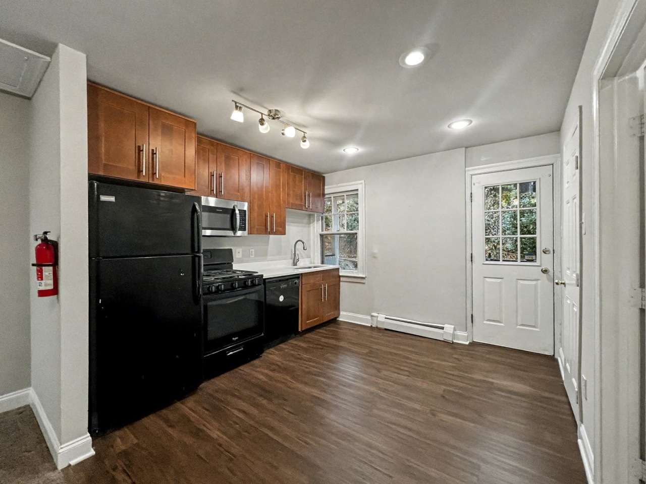 201 N. Aberdeen Ave.