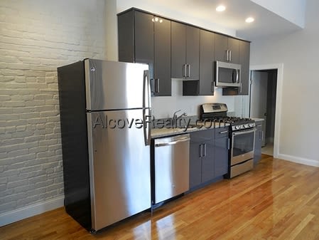 918 Cambridge Street