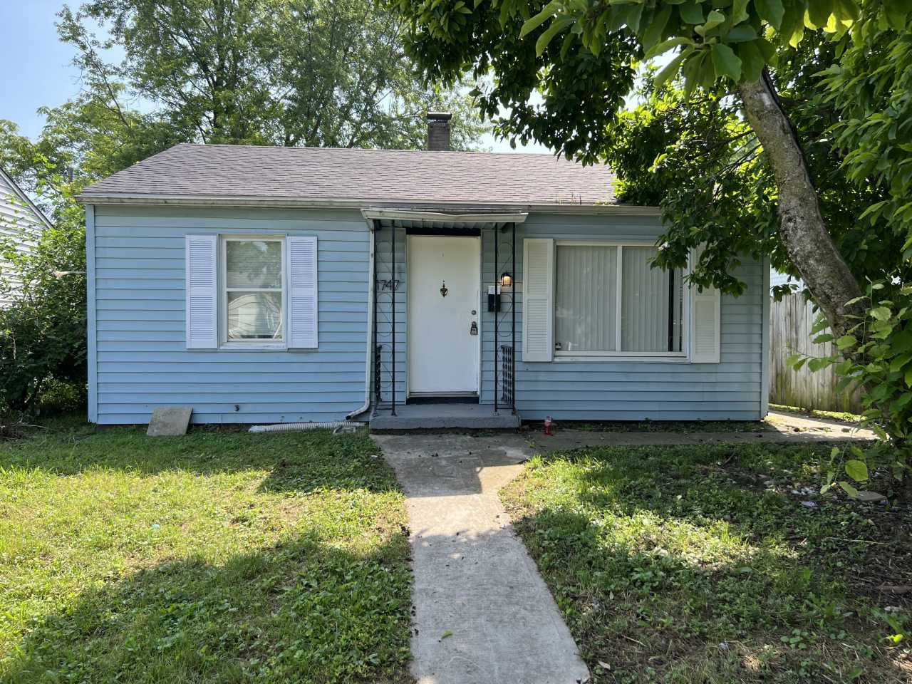 1747 Asbury St