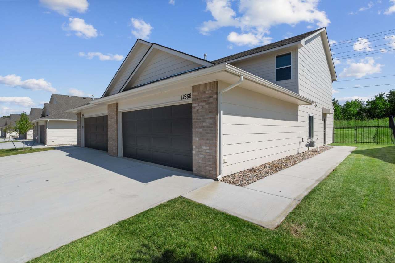 Auburn Villas- Amora Plan