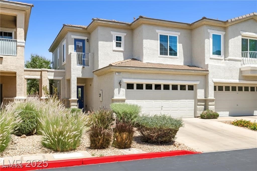 708 Solitude Point Avenue