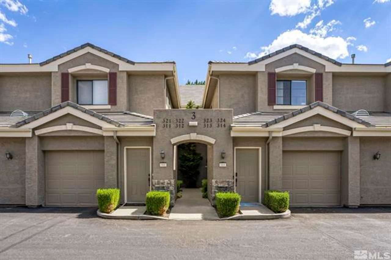 Tanamera 1 bedroom special!