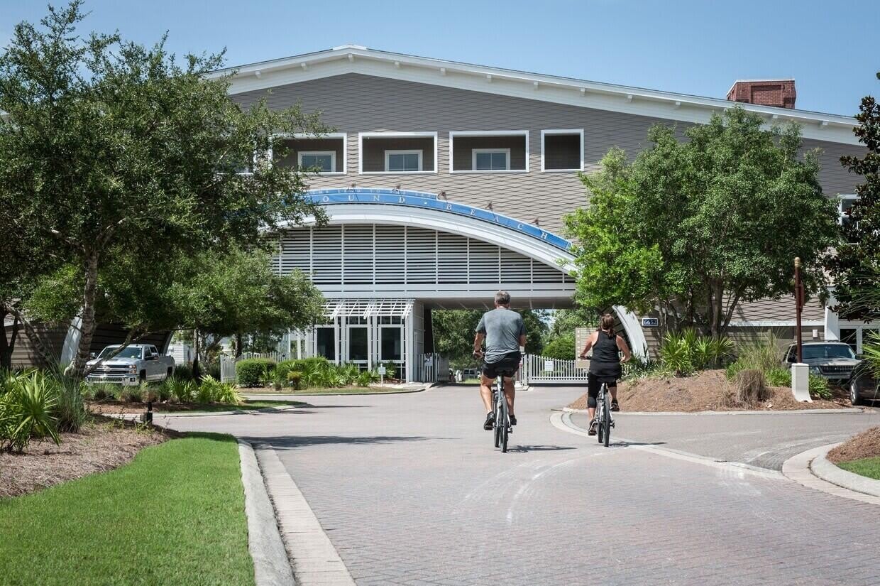 6652 E County Highway 30A unit: Suite 200, Unit Gh-5