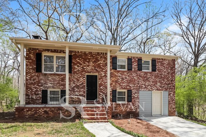 4193 Chickasaw Trail