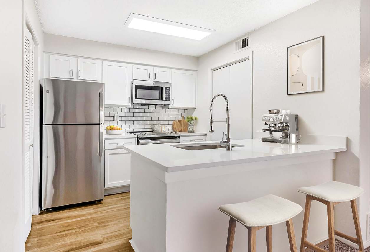 Canyon Chase Apartments