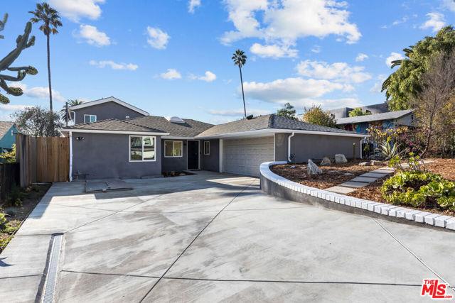 3647 Grand View Boulevard