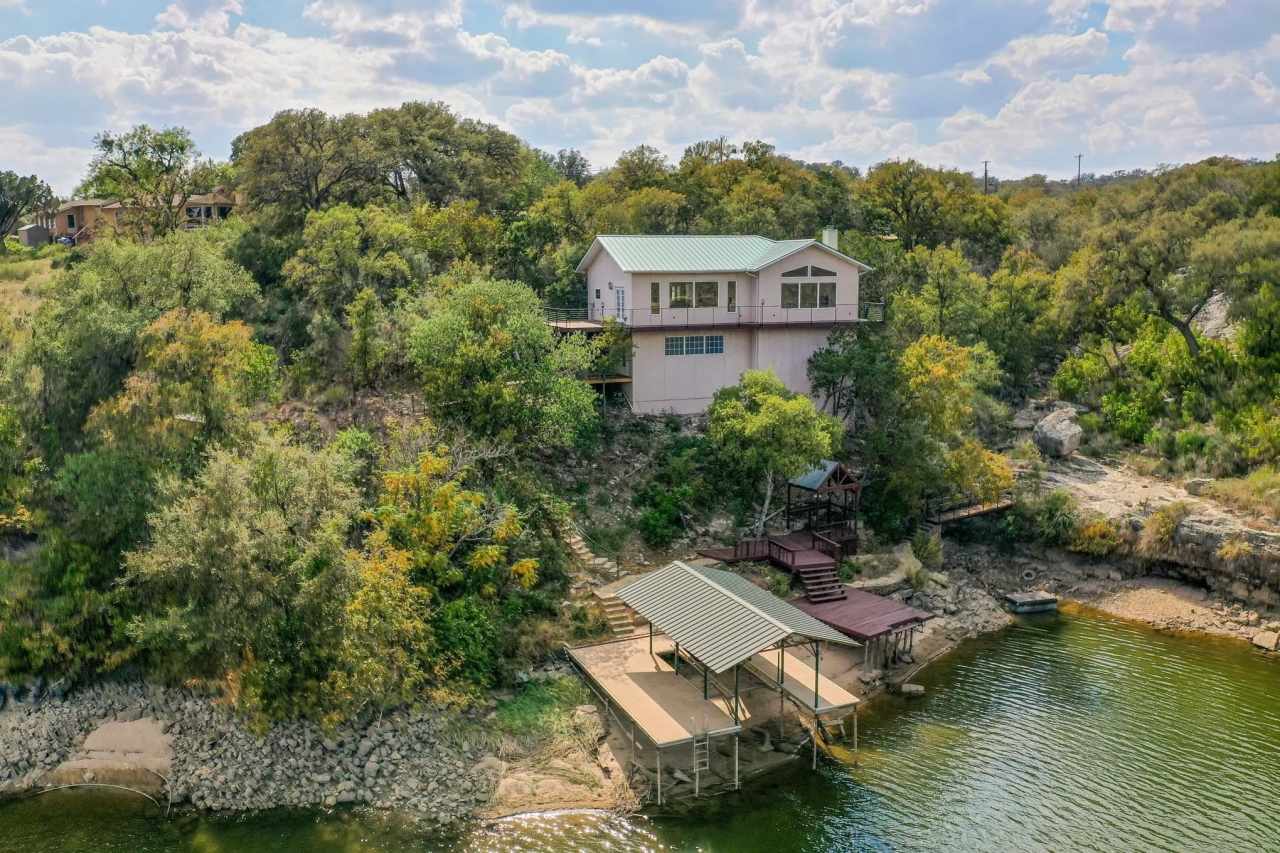 830 Los Escondidos Road