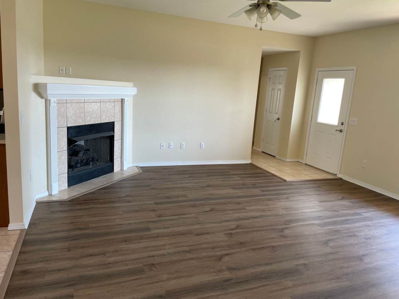 3-bedroom, 2-bathroom home located in the heart of Centerton !!MORE PICTURES COMING SOON!!