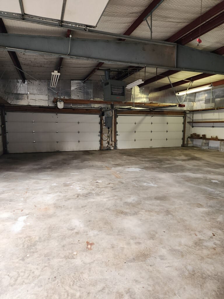 311 w 9th St Warehouse A - 1